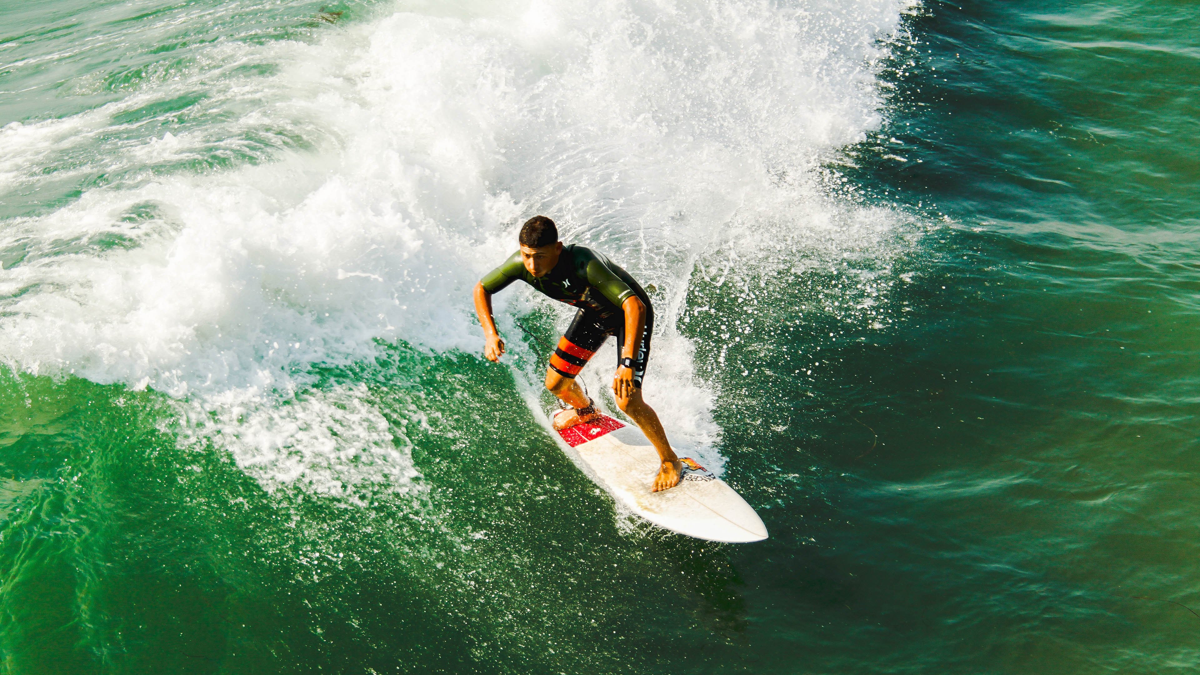 北欧神话再现，伊布西决生死战接管，挪威足球的希腊式翻盘启示